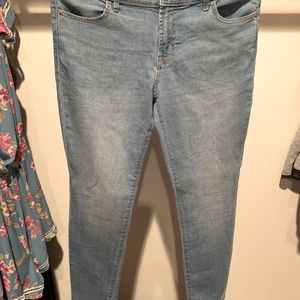 Old Navy super skinny jeans